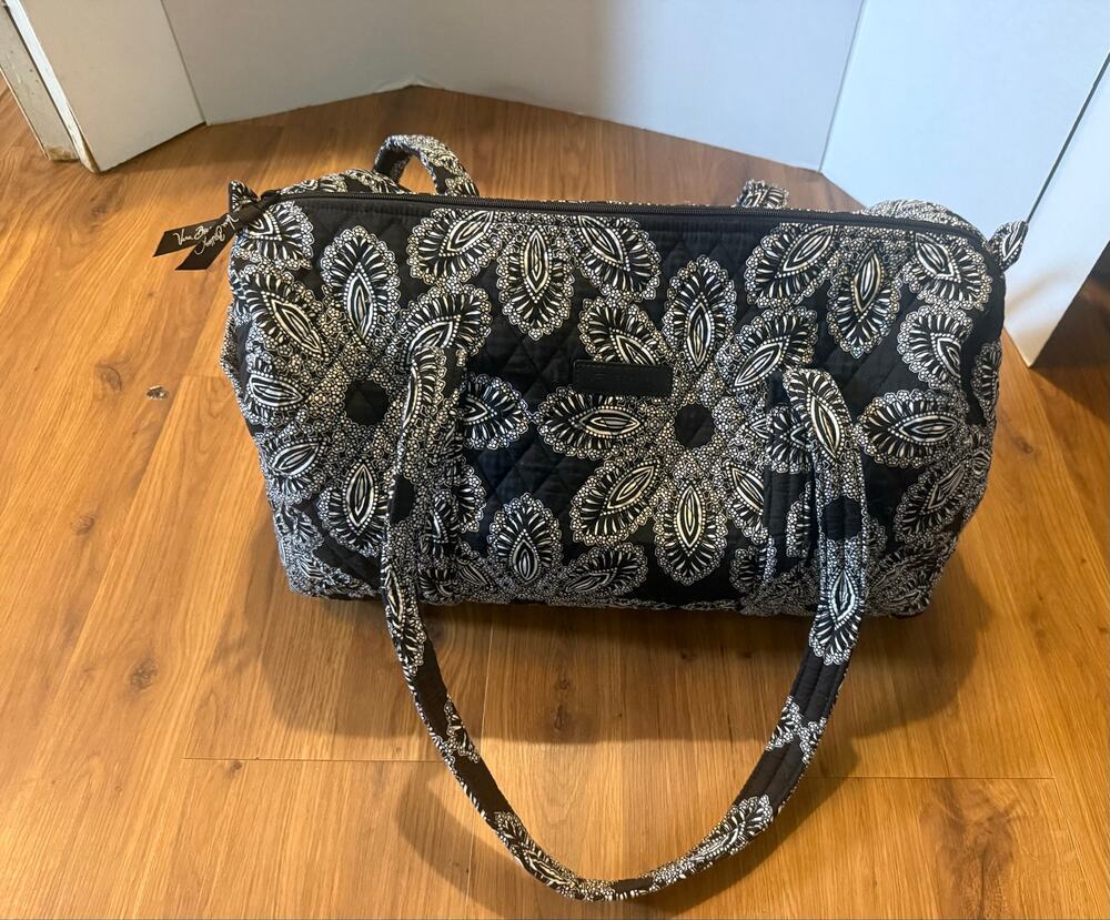 Vera Bradley RARE Blanco Bouquet Quilted Duffel Bag Black White Floral Weekender